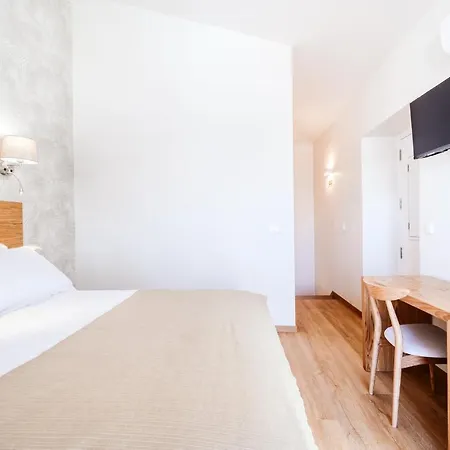 Casa Andorinhas - 1 Bedroom Sleeps 4