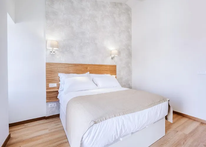 Casa Andorinhas - 1 Bedroom Sleeps 4 * Câmara de Lobos