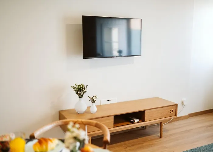 Casa Andorinhas - 1 Bedroom Sleeps 4 * Câmara de Lobos